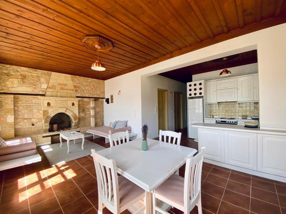 Apartament To Petrino Meyísti